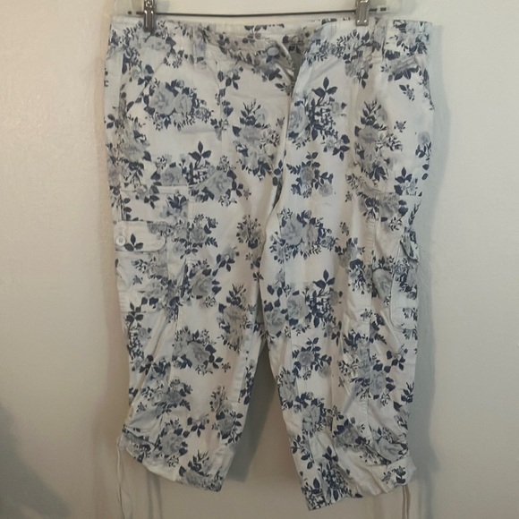 Faded Glory Pants - Faded glory cargo capris 16
